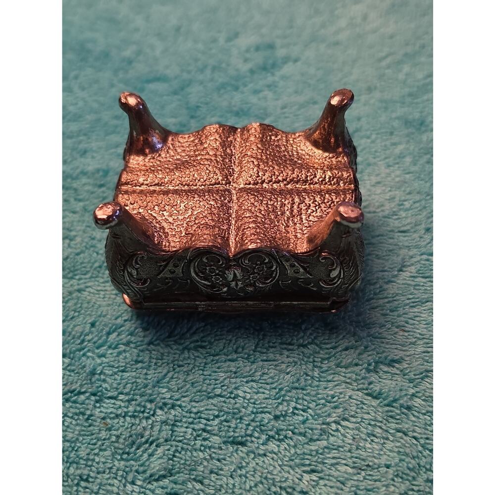 Vintage Art Nouveau Metal Casket Trinket Box Footed Jewelry Ring Case Red Lining - Picture 5 of 6